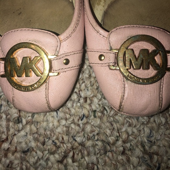 Pink MK flats - Picture 2 of 3
